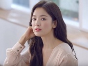 Làm đẹp - Song Hye Kyo chống nắng, chống già từ thức uống rẻ tiền