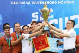 Giải bóng đá SJC Open Cup 2024 hạ màn: Khách lấn chủ, 2 tân binh gây ấn tượng