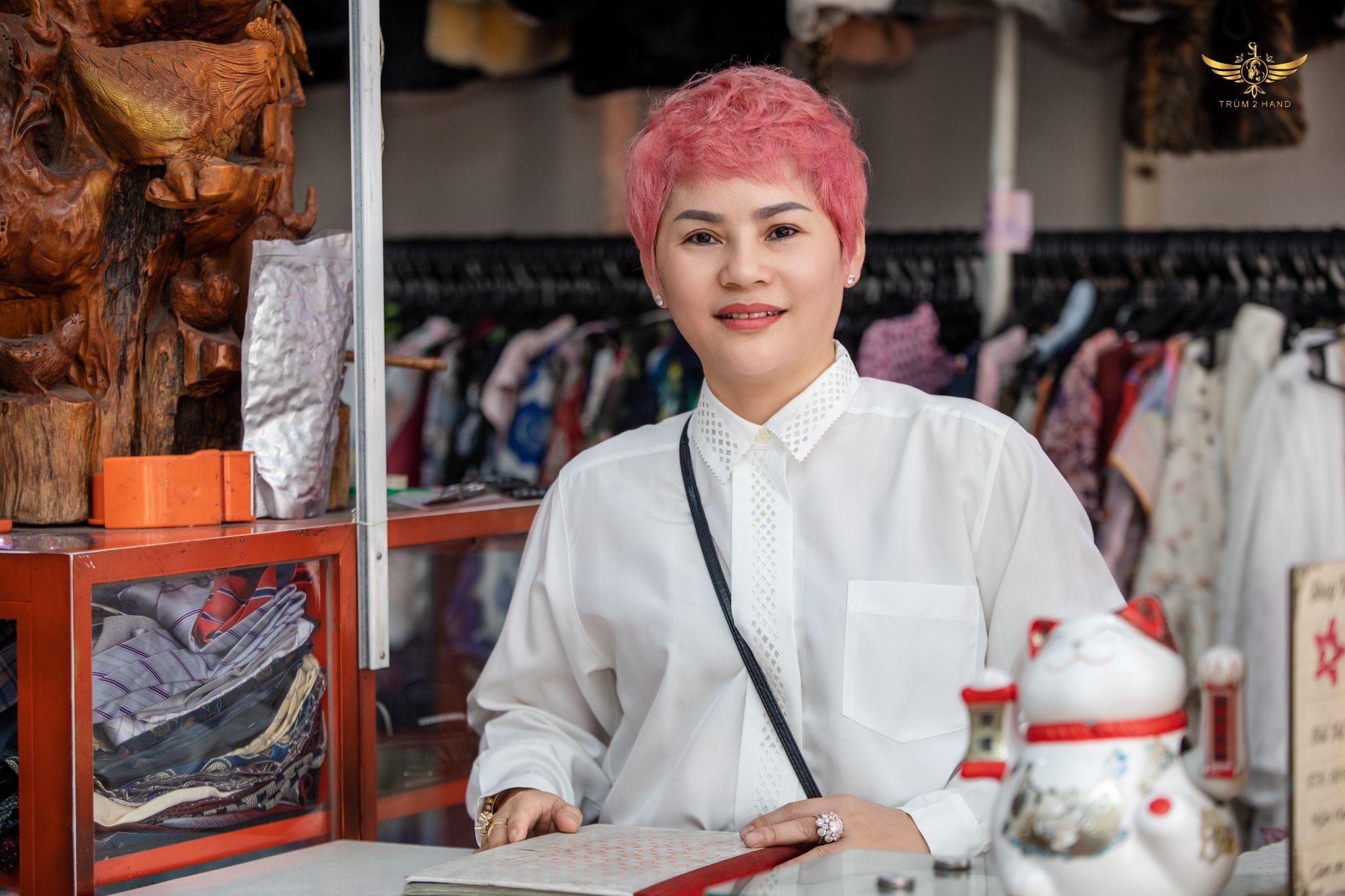 Chị Bùi Thị Thuỳ Linh - người sáng lập Trùm Đồ Si Store