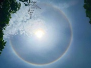 Tin tức trong ngày - Lý giải hiện tượng hào quang rực rỡ ở Đồng Nai
