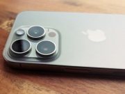 Thời trang Hi-tech - Có nên mua miếng dán bảo vệ ống kính cho iPhone?