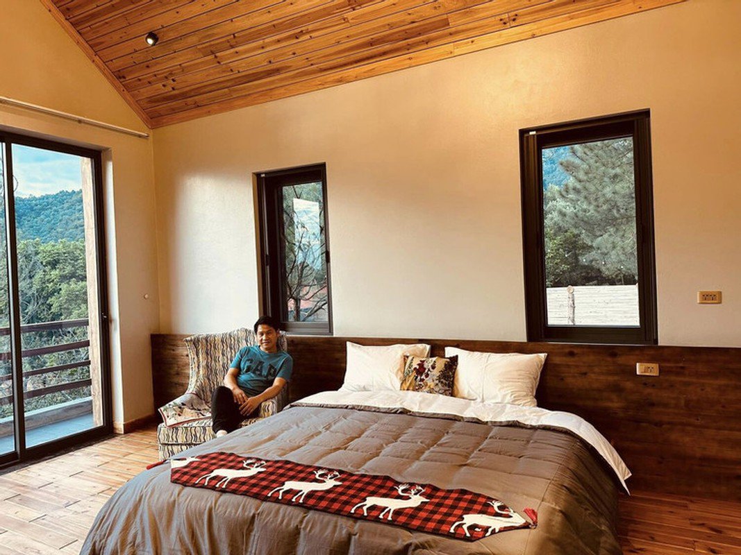 3 căn biệt thự đẹp như mơ của "Ông hoàng nhạc đỏ" - 3