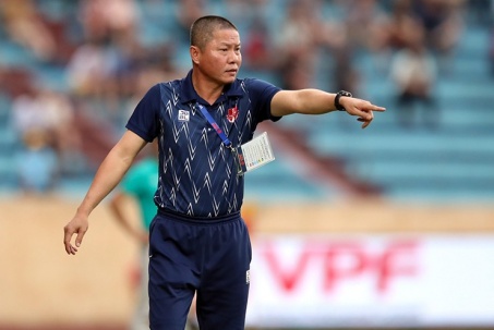 Nam Định thua đau sân nhà,  HLV Chu Đình Nghiêm vẫn dự đoán vô địch V-League
