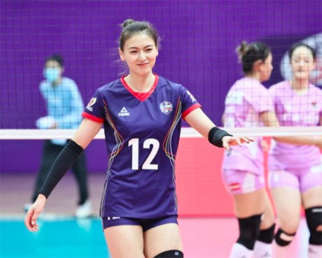 Nhan sắc nữ VĐV bóng chuyền được ví như Trương Bá Chi tại cup VTV9 - Bình Điền 2024 - 3