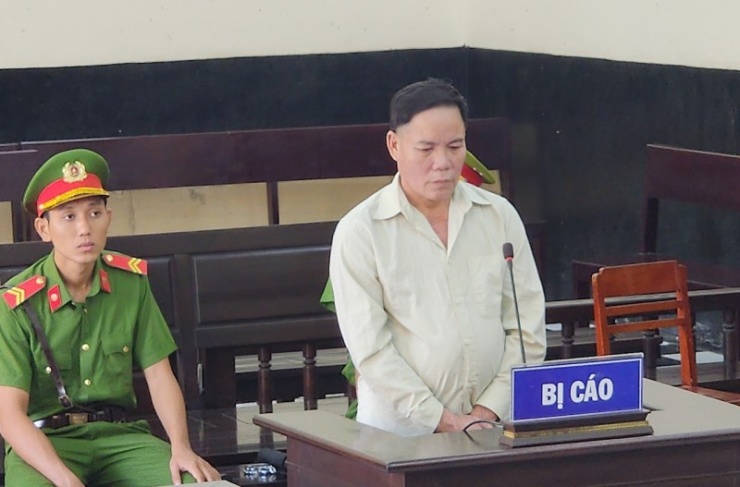 Bị cáo Lê Văn Quấn tại phiên tòa.