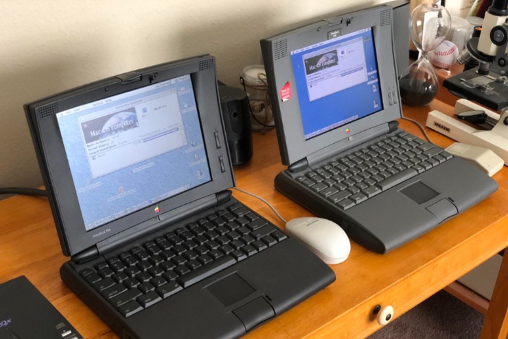Macintosh PowerBook 520C của Apple.