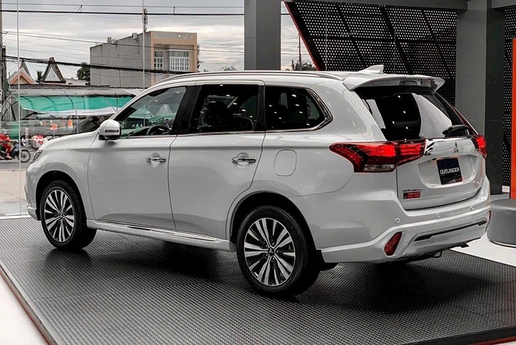 Có nên mua xe Mitsubishi Outlander VIN 2023 với giá từ 800 triệu đồng - 2