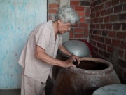 Thị trường - Tiêu dùng - Chỉ làm “món ăn nhà nghèo”, người phụ nữ từng bán được 7 tạ/ngày