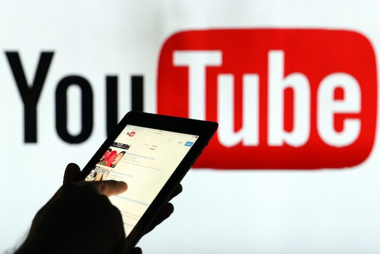 Đặt&nbsp;quảng cáo vào kênh&nbsp;YouTube có nội dung vi phạm pháp luật, sẽ bị xử phạt. (Ảnh minh họa)