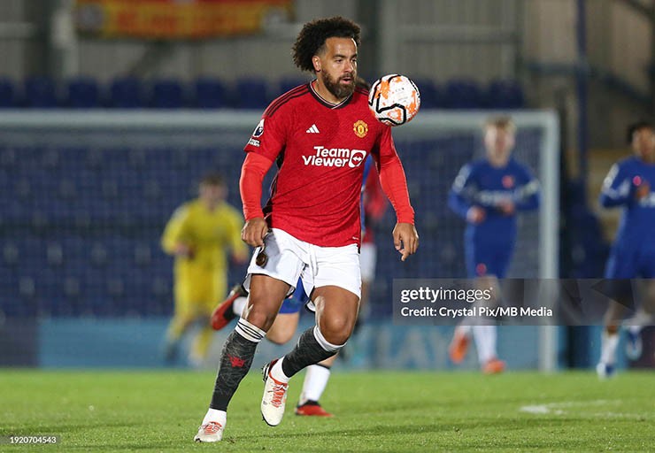 Tom Huddlestone mới đây còn thi đấu cho đội U21 MU