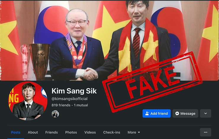 Một tài khoản giả mạo HLV Kim Sang Sik trên facebook.