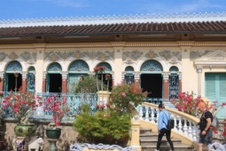 Tin tức trong ngày - Chủ nhân ngôi nhà cổ Bình Thuỷ nổi tiếng miền Tây qua đời