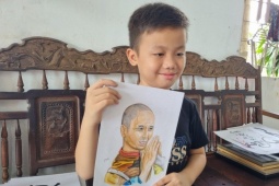 Tin tức trong ngày - Bé trai 10 tuổi gây sốt mạng xã hội bằng những clip vẽ tranh triệu view