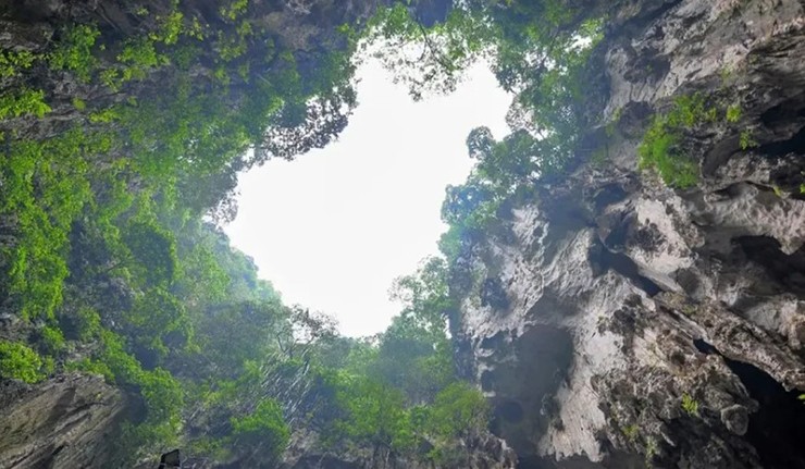 Khám phá hang động Batu hùng vĩ - 5