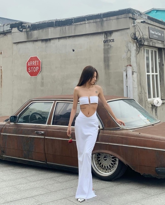 Vẻ đẹp nổi loạn của cô mẫu lai Mỹ - Trung - 5