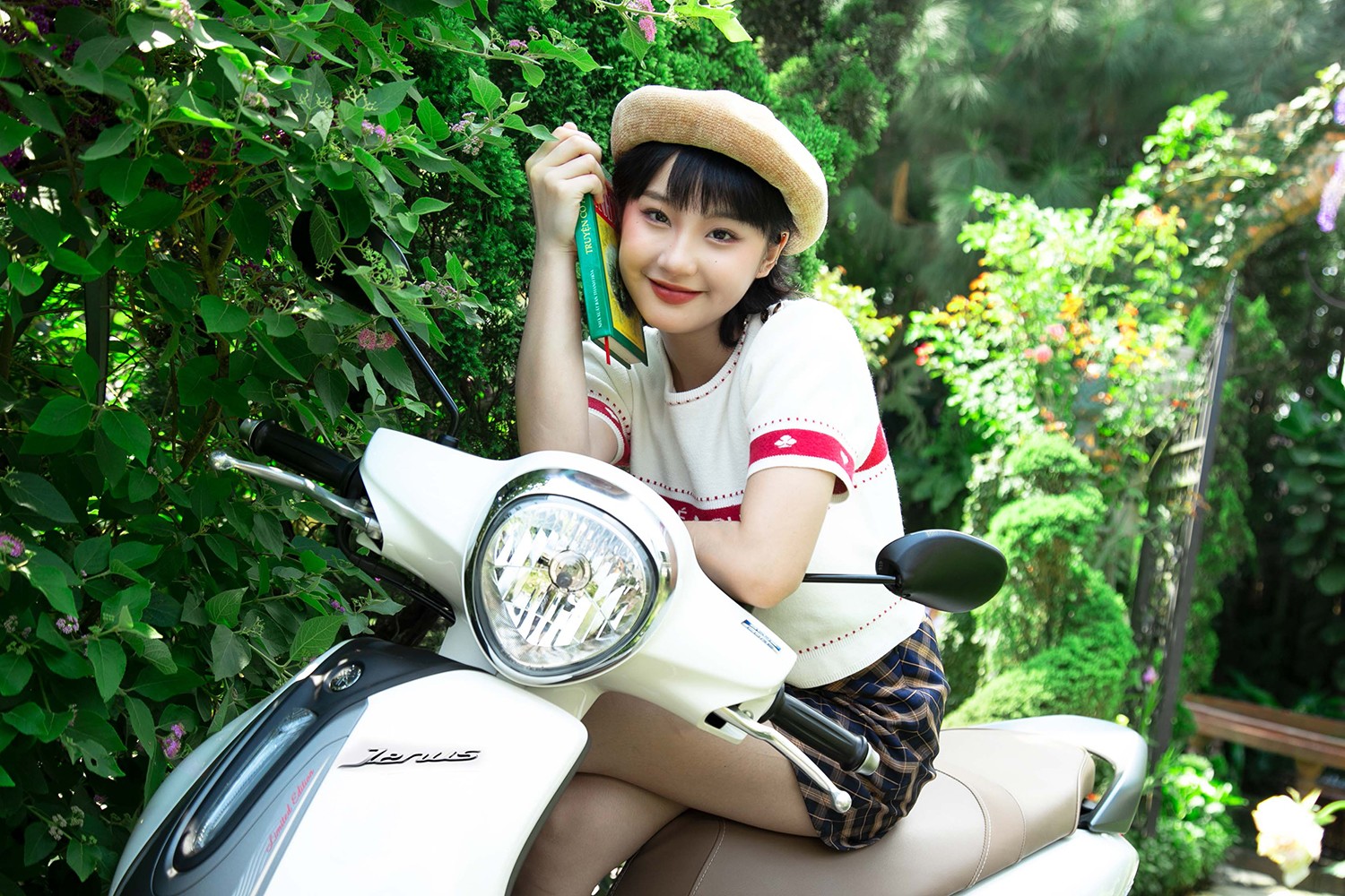 Yamaha Janus “Đẹp - Độc - Đỉnh” đồng hành cùng hành trình YOLO của giới trẻ