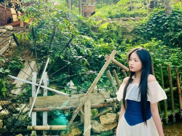 Giới trẻ rủ nhau lên núi tránh nóng: Ăn gà nướng, uống cà phê bên suối