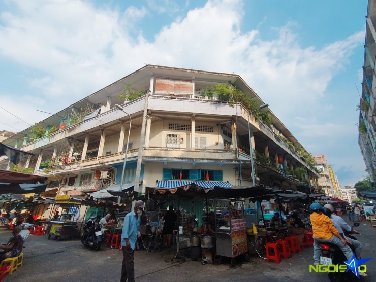 Cầm 200.000 đồng food tour một vòng &#39;chợ nhà giàu&#39; hơn 100 năm tuổi - 1