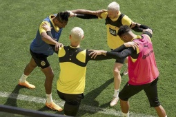 Dortmund  " ngửa bài "  đấu Real Madrid chung kết Cúp C1, đá tập như đá thật