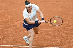 Thể thao - Trực tiếp tennis Roland Garros ngày 4: Ons Jabeur mất 3 set để đi tiếp