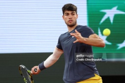 Thể thao - Video tennis Alcaraz - De Jong: Nhọc nhằn 4 set, kèm theo nỗi lo (Roland Garros)