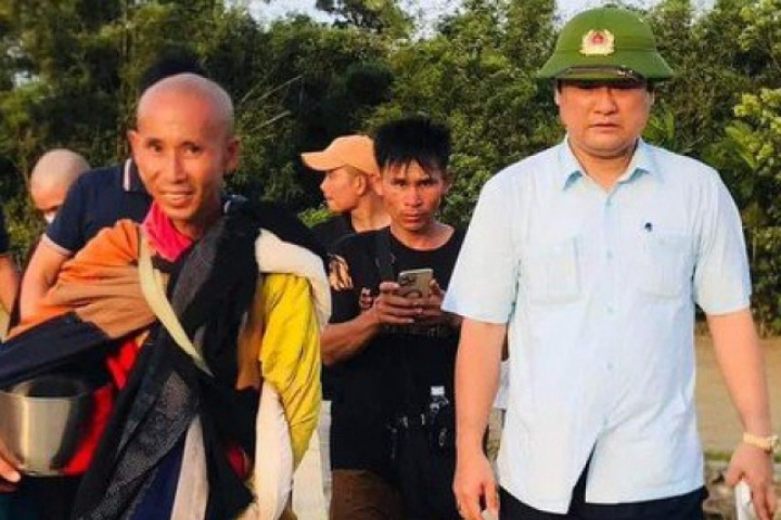 UBND tỉnh Quảng Nam đề nghị không tập trung đông người khi  " sư "  Thích Minh Tuệ đi qua