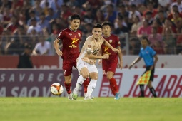 Video bóng đá Hà Tĩnh - Công an Hà Nội: Đòn đau hiệp 2, màn ra mắt đáng quên (V-League)