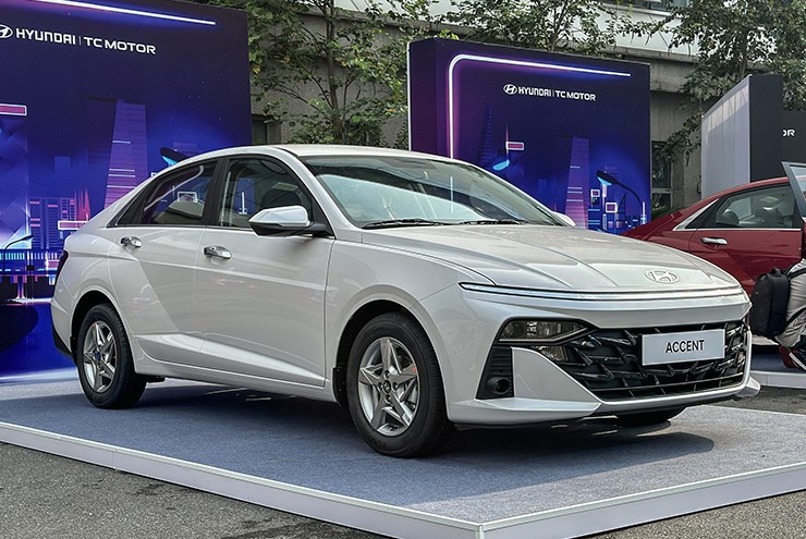 Hyundai Accent thế hệ mới ra mắt thị trường Việt, giá bán từ 439 triệu đồng - 1