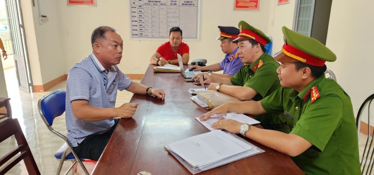 Cơ quan điều tra và VKSND làm việc với bị can Nguyễn Văn Nguyên.
