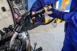 Thị trường - Tiêu dùng - Giá xăng dầu hôm nay 8/6: Đồng loạt tăng, chuyên gia dự báo như thế nào về xu hướng giá?