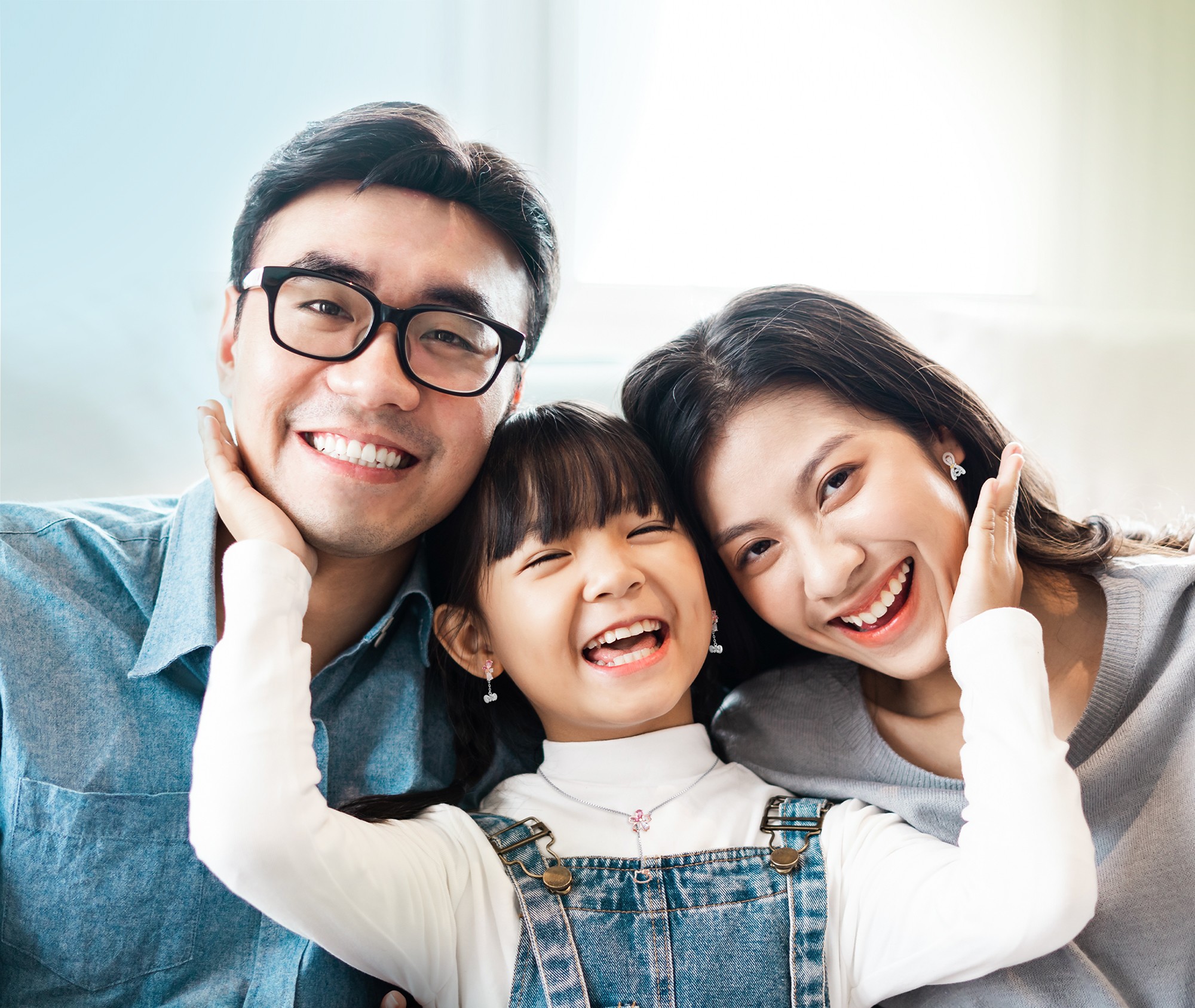 Cha mẹ hiện đại dù bận rộn nhưng cần dành thời gian để vui chơi và trò chuyện cùng con, giúp con phát triển những hành vi tích cực, nuôi dưỡng tính cách tốt đẹp.