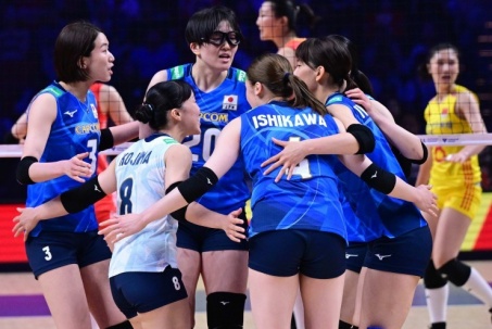ĐT bóng chuyền nữ Trung Quốc thua sốc Nhật Bản, có thể mất ngôi đầu châu Á
