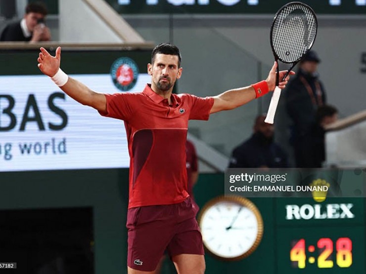 Nóng nhất thể thao sáng 3/6: Djokovic đang bị bào mòn thể lực ở Roland Garros
