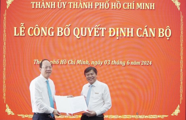 Tổng Biên tập Báo Sài Gòn Giải Phóng Tăng Hữu Phong giữ chức Phó Trưởng ban Tuyên giáo Thành ủy TP HCM