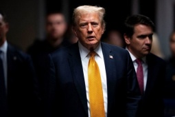 Thế giới - Ông Trump đưa ra lời cảnh báo khiến tòa "khó nghĩ"
