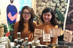 Thị trường - Tiêu dùng - Giá hạt tiêu tăng sốc 'vượt mặt' giá cà phê