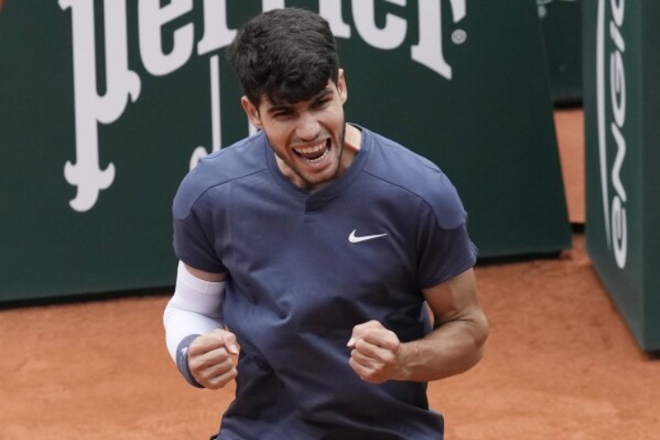 Alcaraz lọt vào tứ kết Roland Garros 3 mùa liên tiếp