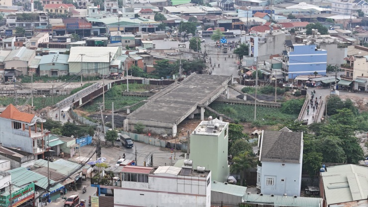 Hai cây cầu trọng điểm ở cửa ngõ thành phố hồi sinh, thông xe vào cuối năm