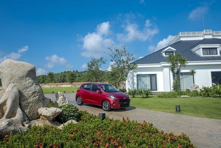 Giá xe Hyundai Grand i10 tháng 6/2024, bản AT từ 435 triệu đồng