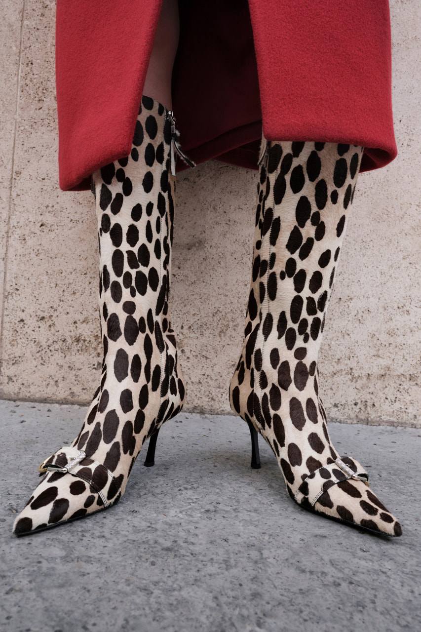 Givenchy Resort 2025 tràn ngập kiểu mặc punk sang trọng - 7