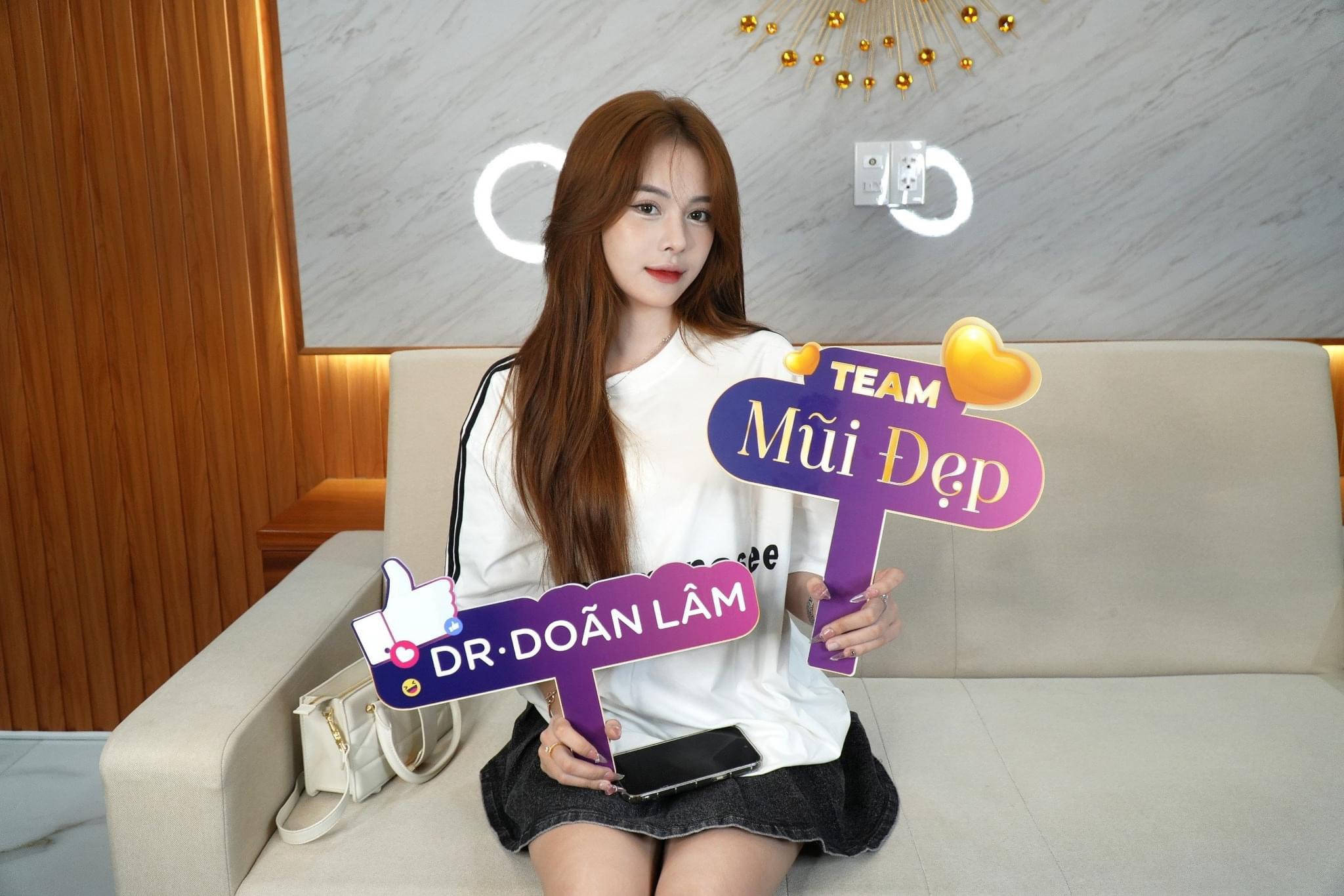 Hé lộ "bàn tay" đứng sau màn lột xác của Tiktoker Võ Nữ Ngân Hà - 1