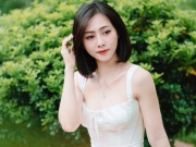 Thời trang - Yến "Xôi" sau khi sinh con thứ 3 vẫn chuộng gu mặc như nữ sinh