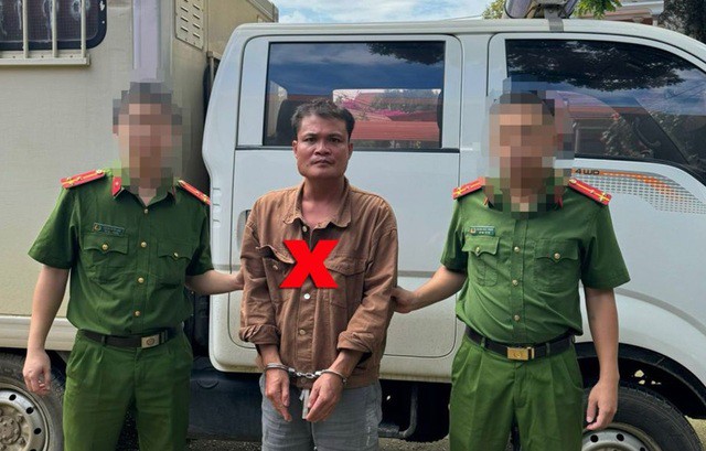 Nguyễn Tăng Minh - kẻ trốn truy nã nhiễm HIV bị Công an huyện Thạch Thành bắt giữ thành công. Ảnh: Công an Thanh Hóa