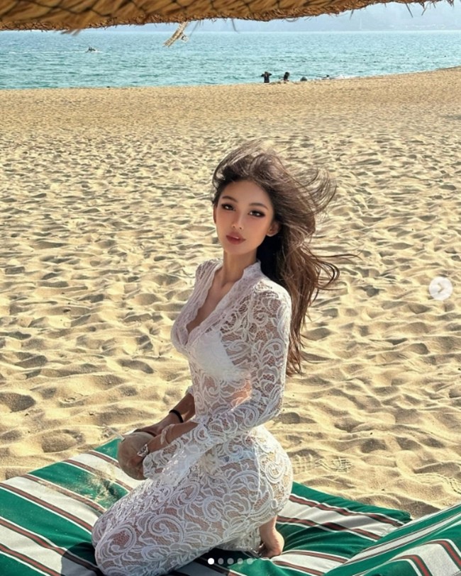 Nhà thiết kế thời trang có body “cháy” hơn người mẫu - 5