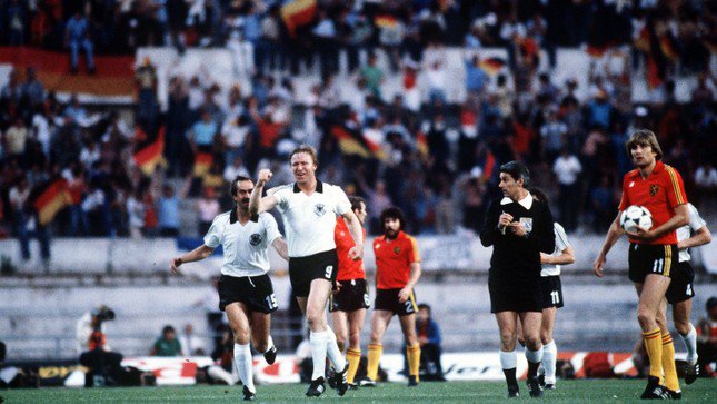 EURO 1980, cuộc &#39;cải lùi&#39; của UEFA - 1