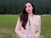 Thời trang - Đỗ Mỹ Linh 'dát' đồ tiền tỷ khi đi công tác với chồng