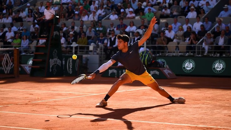 "Carlitos" muốn đi vào lịch sử quần vợt Tây Ban Nha bằng cách vô địch Roland Garros 2024
