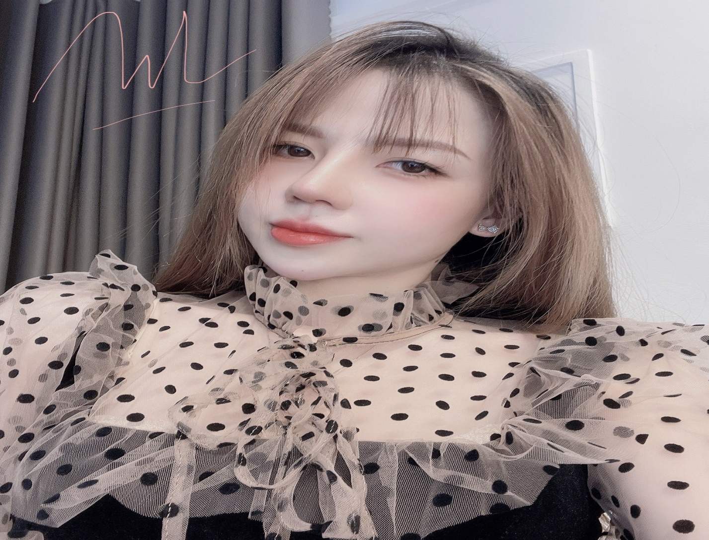 Huỳnh Trinh - Cô nàng 9x sở hữu thương hiệu thời trang Sam's House - 2