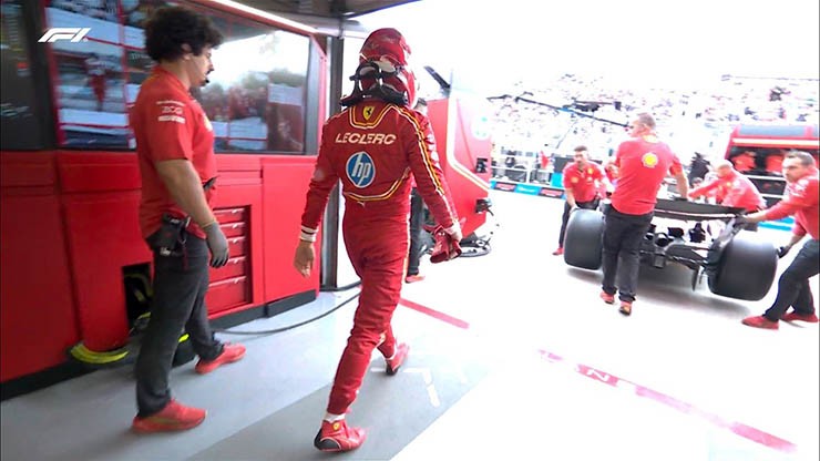 Cả 2 chiếc Ferrari đều không có mặt trong top 10