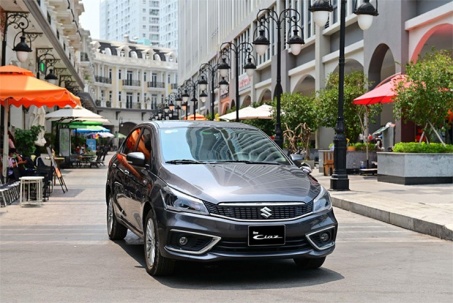 Giá xe Suzuki Ciaz tháng 6/2024, ưu đãi 50% phí trước bạ và 0% lãi...